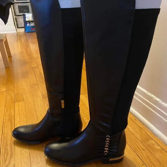 Vince Camuto Shoes - NWT Vince Camuto leather boots